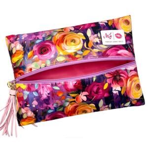 NEW MAKEUP JUNKIE women's bed of roses mini bag in pink